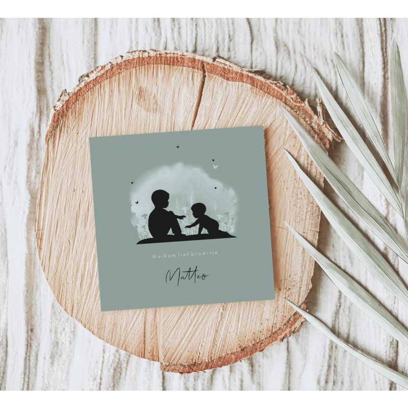 Geboortekaartje broertjes in bloemenveld