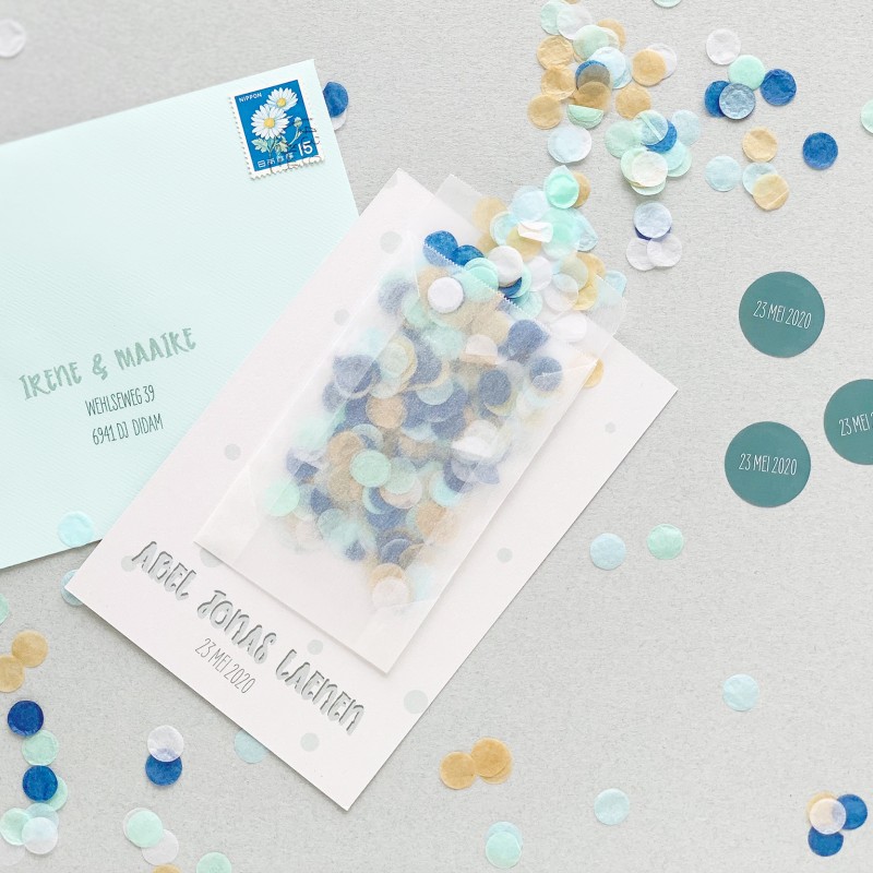 Geboortekaartje met échte confetti Geboortekaartje met échte confetti