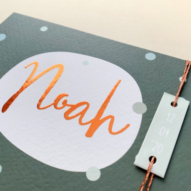 Geboortekaartje confetti met koperfolie